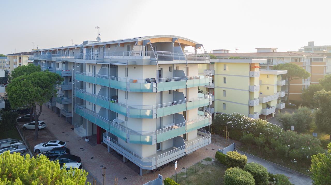 Residence Vivaldi Bibione Exterior foto